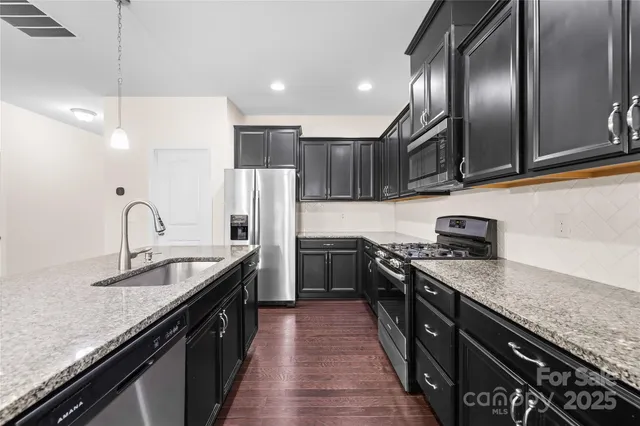 $575,000 | 14107 Magnolia Walk Drive, Huntersville, NC 28078