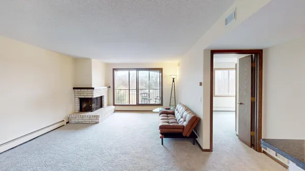 $143,000 | 4710 58th Avenue North, Unit 301, Crystal, MN 55429