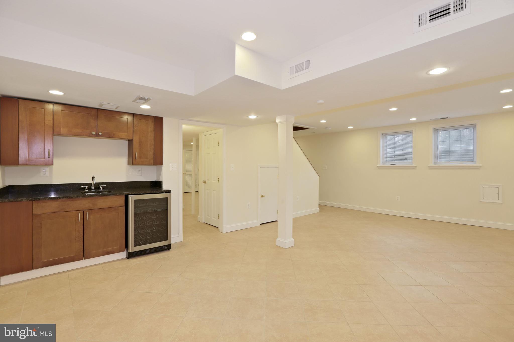 11017 Marcliff Road North Bethesda, MD 20852 - Photo 23 of 30