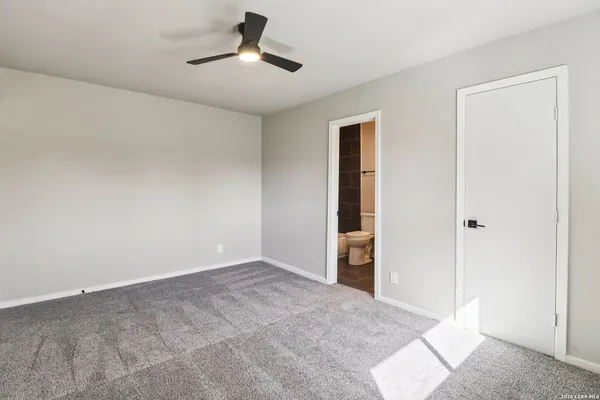a view of empty room