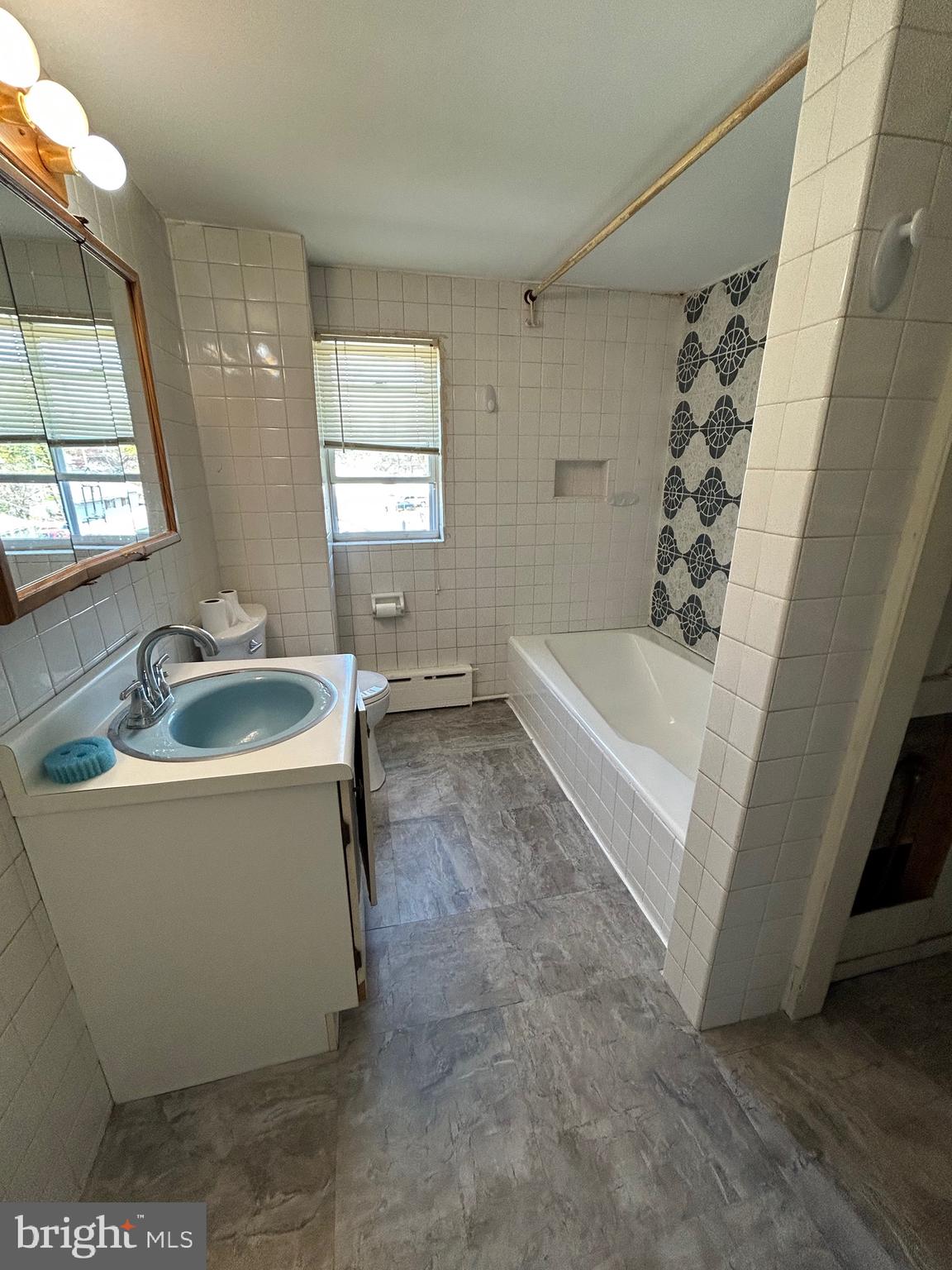513 Cedar Avenue Croydon, PA 19021 - Photo 13 of 21