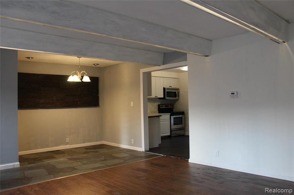 2705 Lahser Road Bloomfield Hills, MI 48304 - Photo 10 of 19