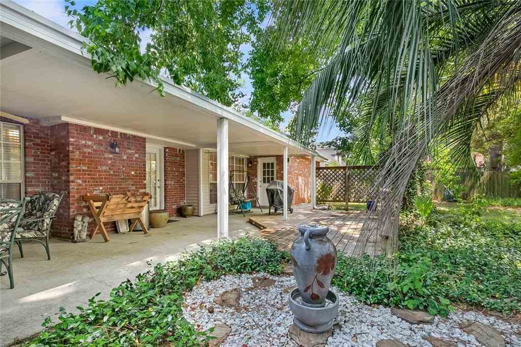 2012 West Ridge Drive Mandeville, LA 70448 - Photo 19 of 21 Gallery Image 19