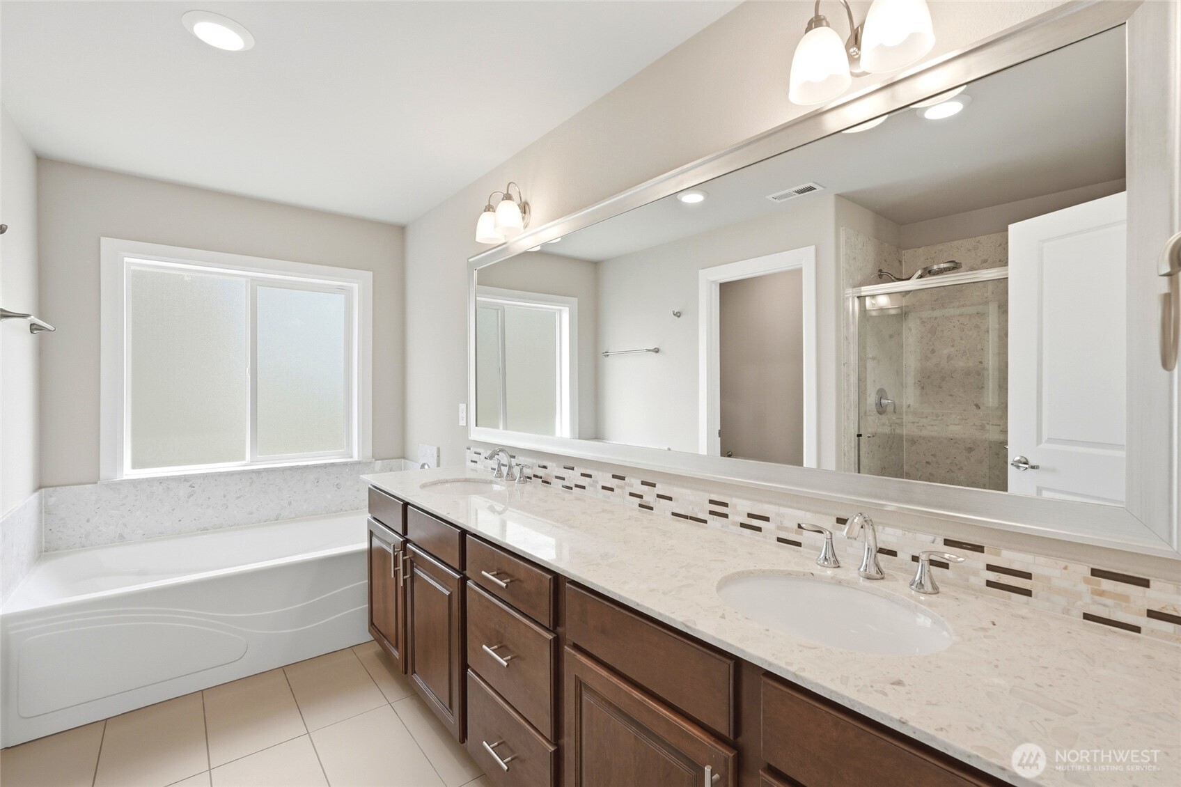 17812 33rd Avenue Southeast, Unit 29 Bothell, WA 98012 - Photo 21 of 36