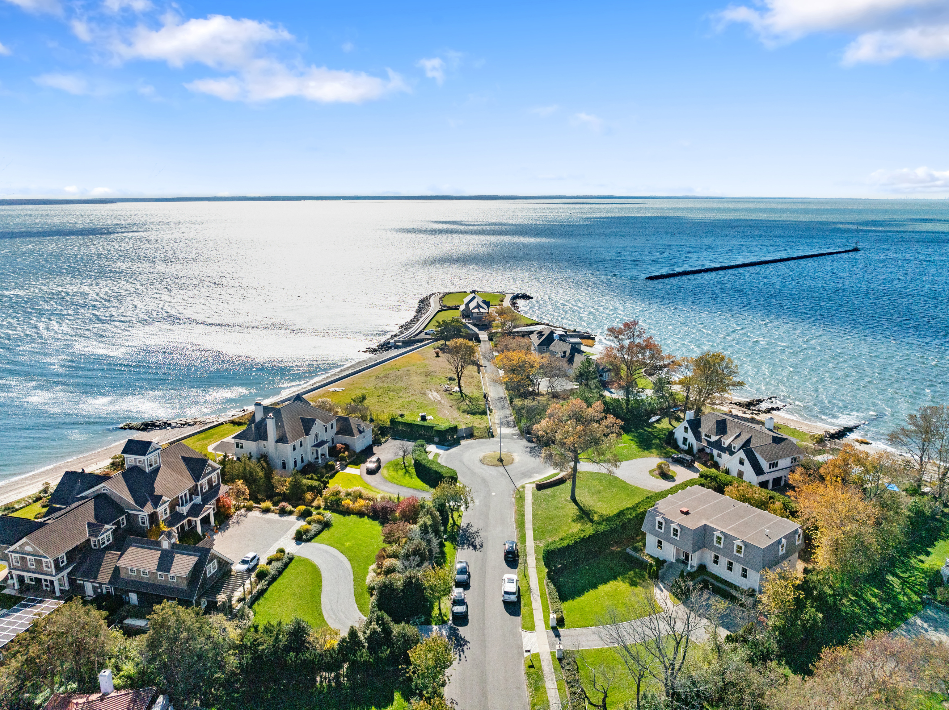 75 Saddle Rock Road Stamford, CT 06902 - Photo 37 of 40 a view of yard