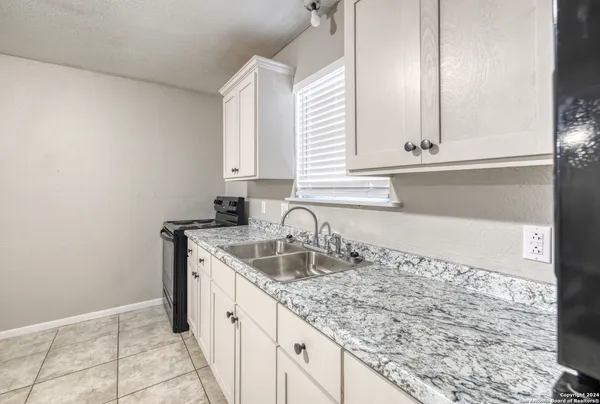 $119,000 | 640 Roach Street, Uvalde, TX 78801
