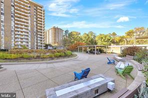 1800 Old Meadow Road, Unit 101 McLean, VA 22102 - Photo 13 of 50 a view of balcony with furniture