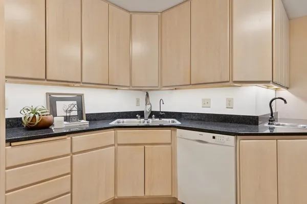 $1,099,900 | 10957 Highway 71 Northeast, Spicer, MN 56288