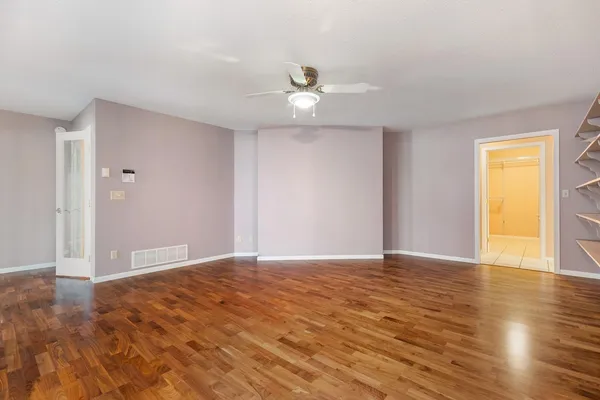 $1,099,900 | 10957 Highway 71 Northeast, Spicer, MN 56288