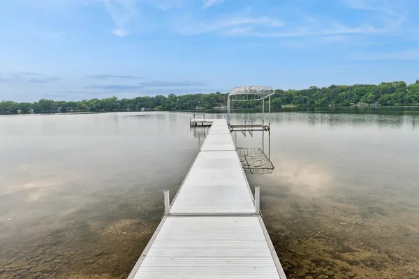 $1,099,900 | 10957 Highway 71 Northeast, Spicer, MN 56288