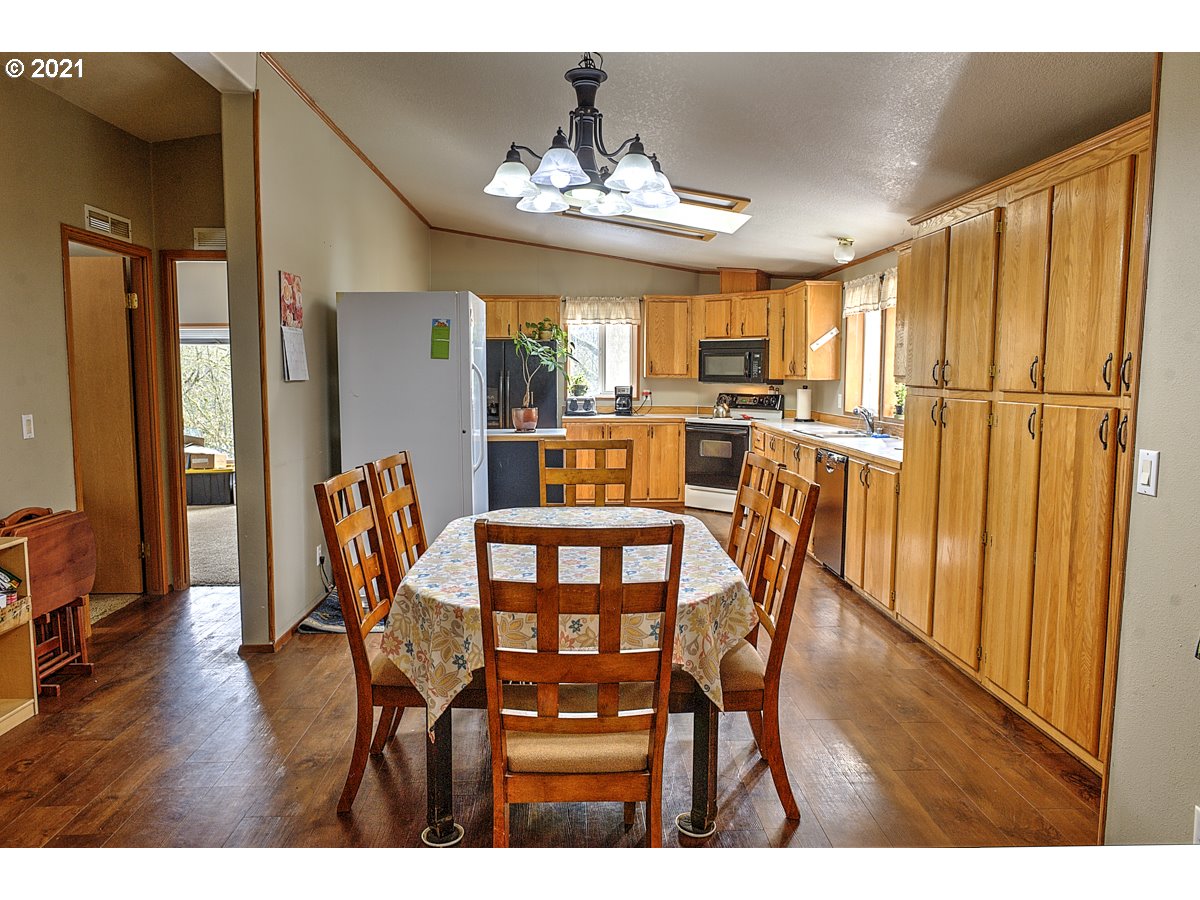 170 Hawks View Road Woodland, WA 98674 - Photo 13 of 32 Gallery Image 13
