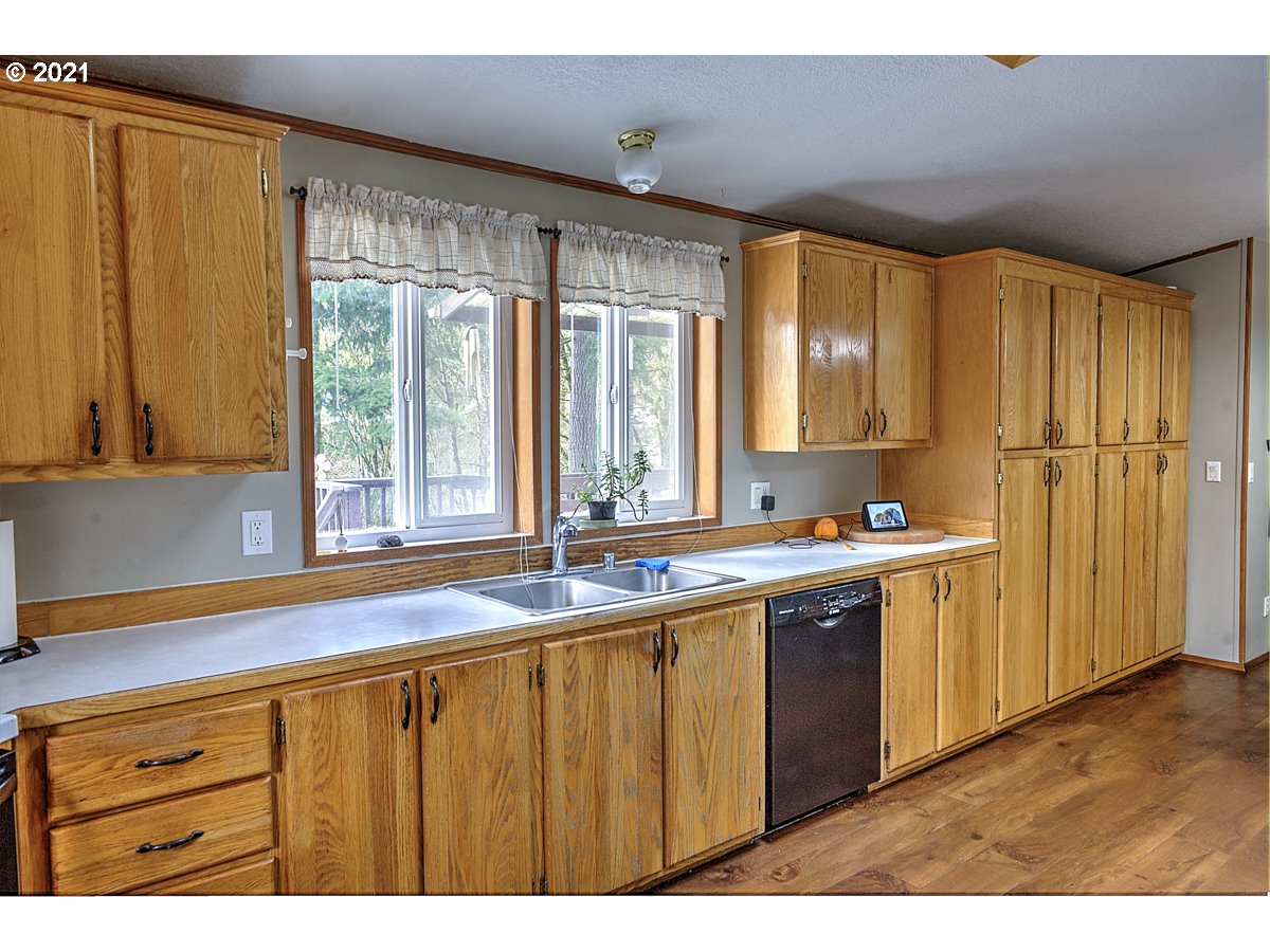 170 Hawks View Road Woodland, WA 98674 - Photo 18 of 32 Gallery Image 18