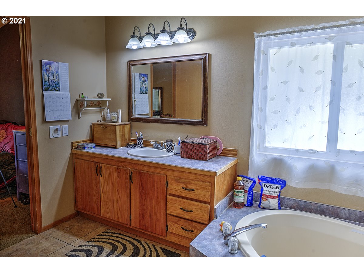 170 Hawks View Road Woodland, WA 98674 - Photo 26 of 32 Gallery Image 26