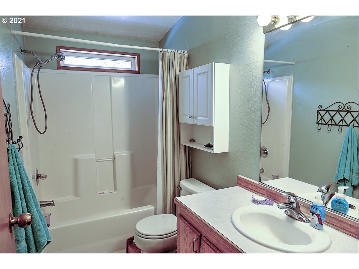 170 Hawks View Road Woodland, WA 98674 - Photo 30 of 32 Gallery Image 30