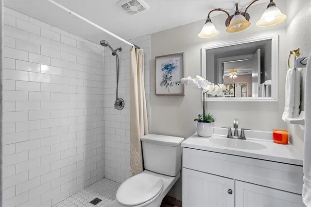 a view of a room with an empty space