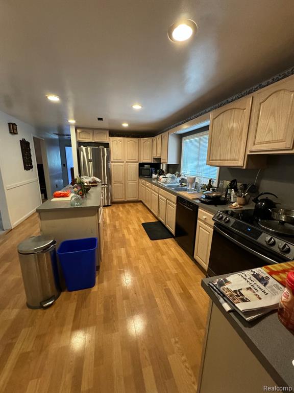 1880 North Livernois Road Rochester Hills, MI 48306 - Photo 9 of 13
