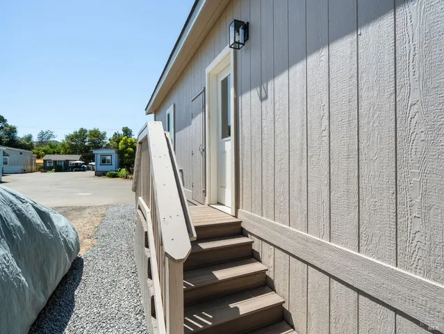 $119,950 | 311 Lake Mendocino Drive, Unit 9, Ukiah, CA 95482