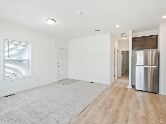 $119,950 | 311 Lake Mendocino Drive, Unit 9, Ukiah, CA 95482