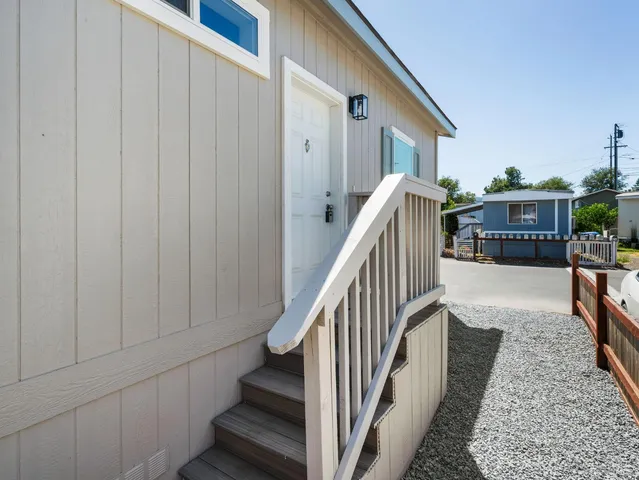 $119,950 | 311 Lake Mendocino Drive, Unit 9, Ukiah, CA 95482