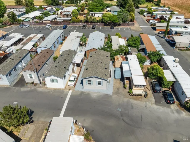 $119,950 | 311 Lake Mendocino Drive, Unit 9, Ukiah, CA 95482