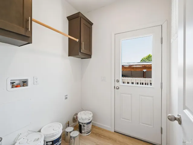 $119,950 | 311 Lake Mendocino Drive, Unit 9, Ukiah, CA 95482