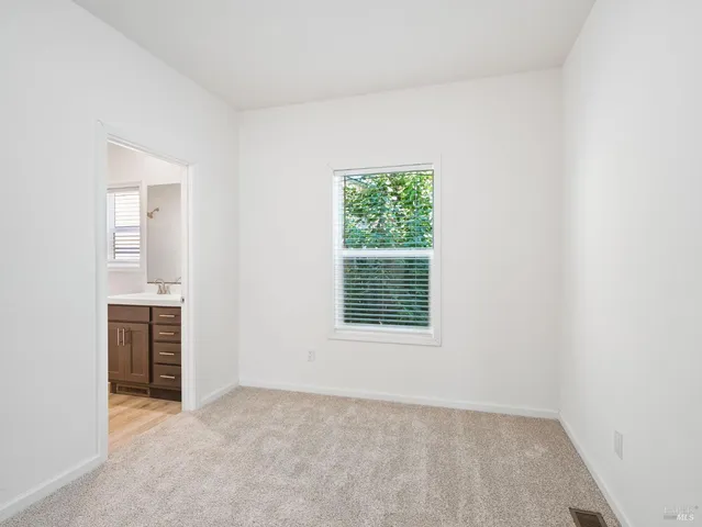 $119,950 | 311 Lake Mendocino Drive, Unit 9, Ukiah, CA 95482