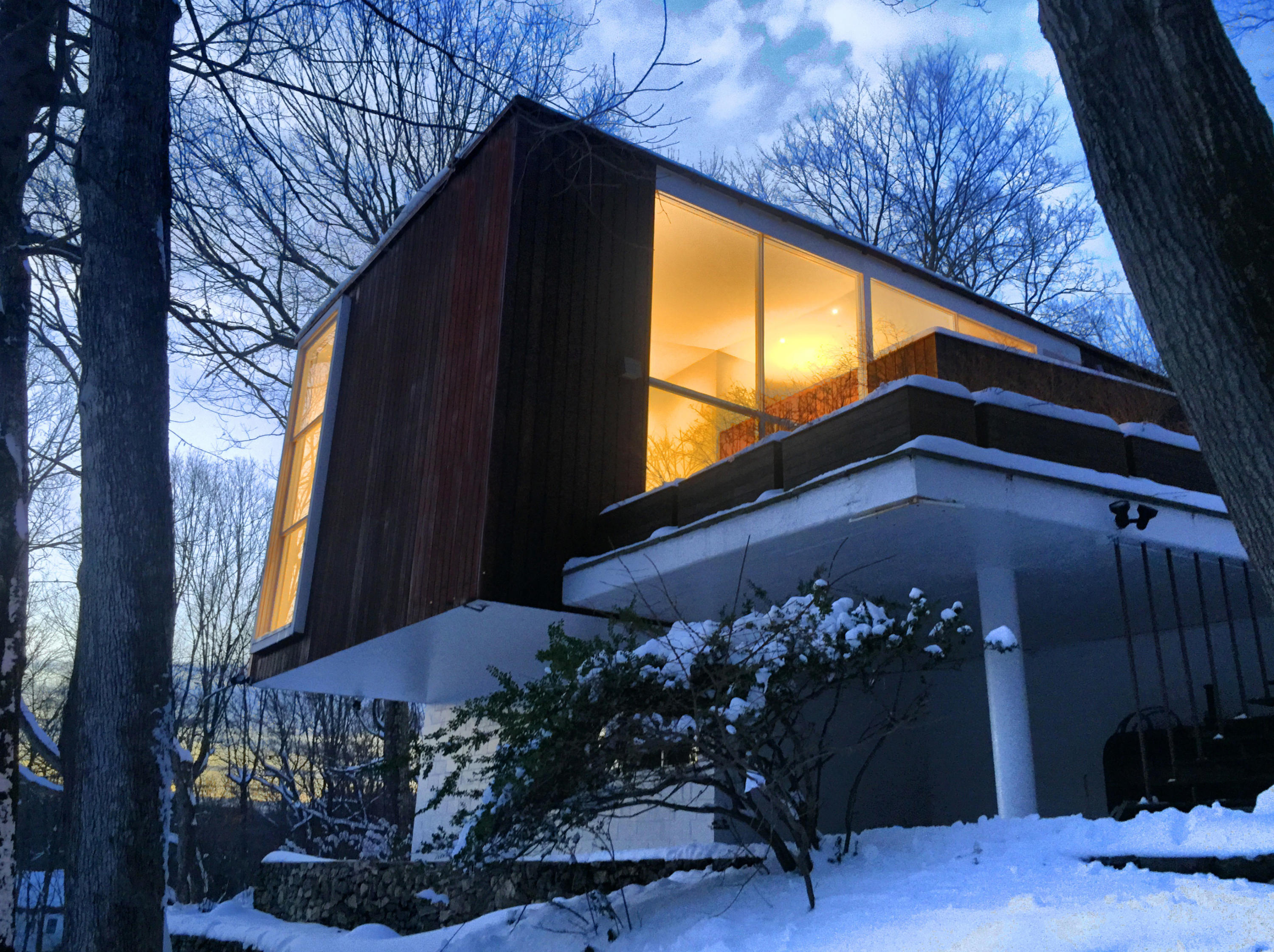 1380 Ponus Ridge Road New Canaan, CT 06840 - Photo 2 of 22 a view of a backyard of the house