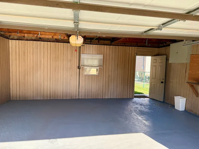 $450,000 | 7805 West Farragut Avenue, Chicago, IL 60656