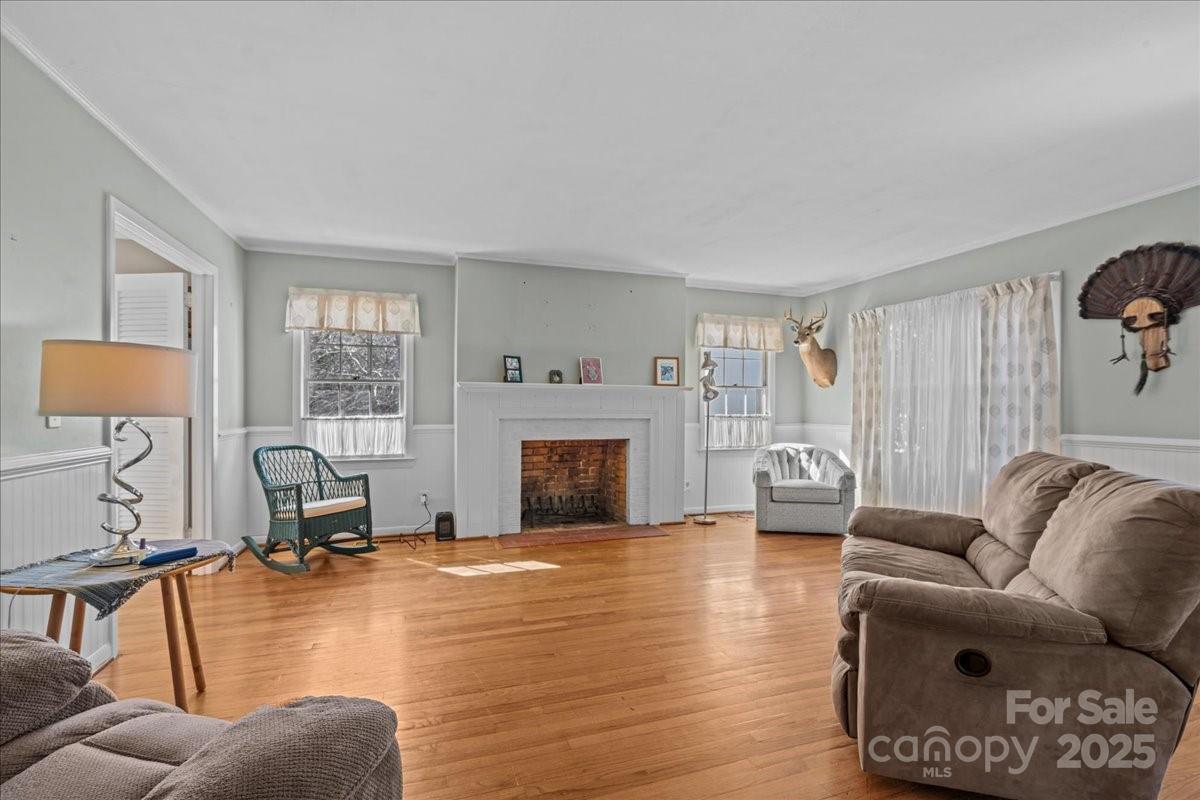 135 Melrose Avenue Tryon, NC 28782 - Photo 7 of 21