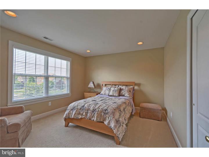 17 Banbury Road Lumberton, NJ 08048 - Photo 22 of 25 Bedroom 3