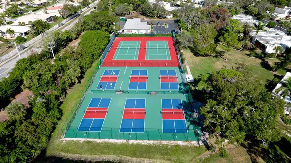 $2,500 | 146 Wild Palm Drive, Unit 146, Bradenton, FL 34210