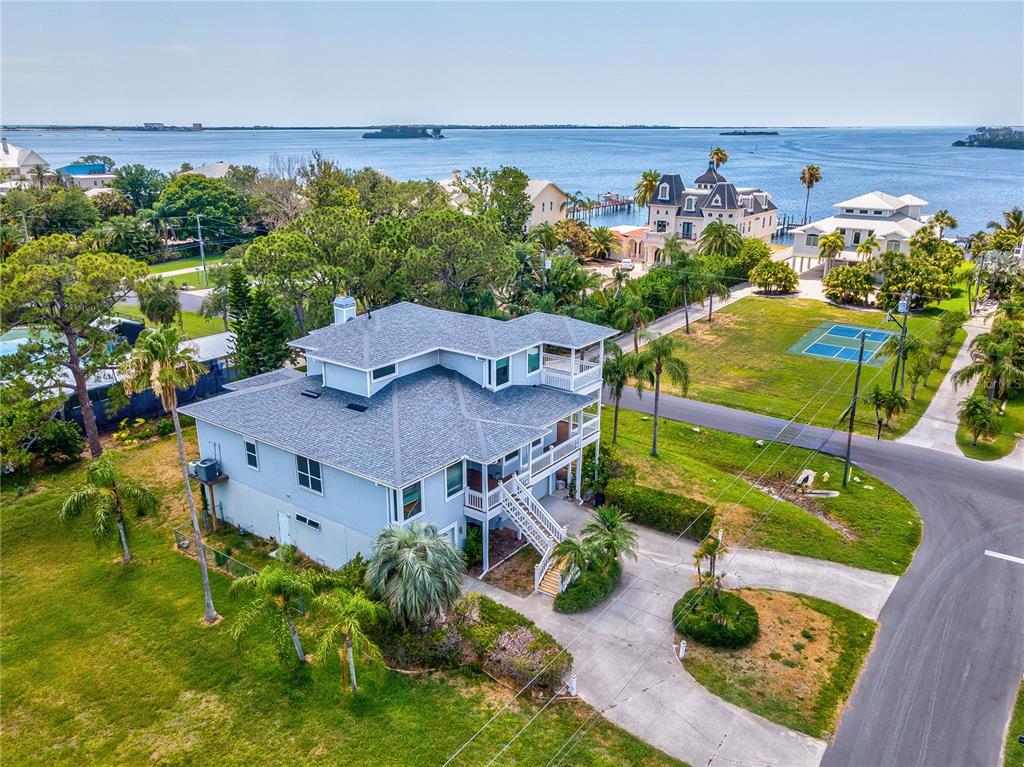 329 Sunset Way Palm Harbor, FL 34683 - Photo 51 of 72