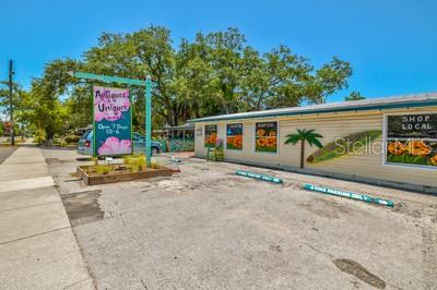 329 Sunset Way Palm Harbor, FL 34683 - Photo 68 of 72