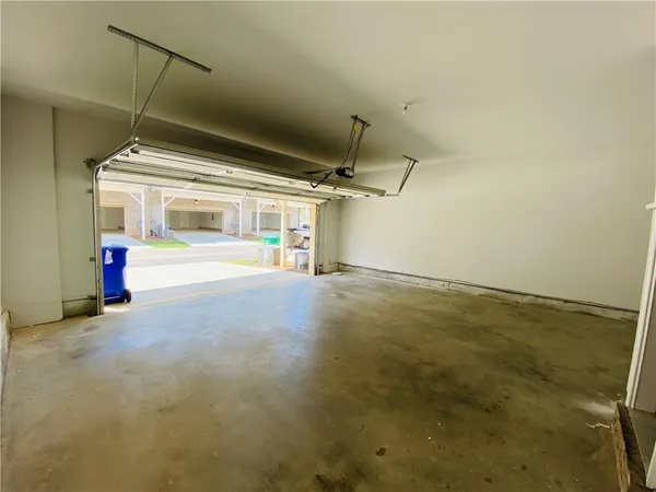 $3,450 | 2480 Scarlet Maple Alley, Doraville, GA 30360
