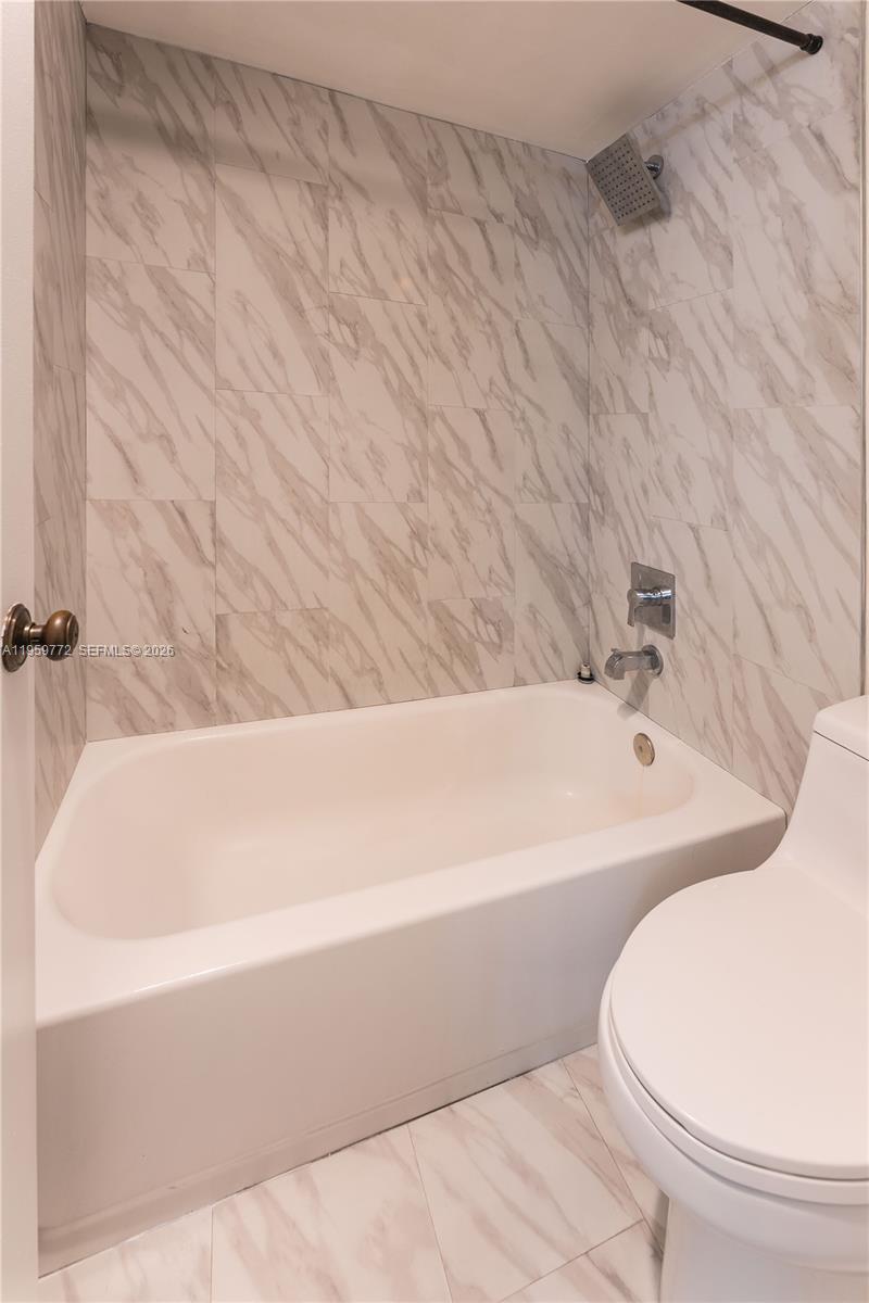 8810 Southwest 132nd Place, Unit 404DN Miami, FL 33186 - Photo 16 of 20