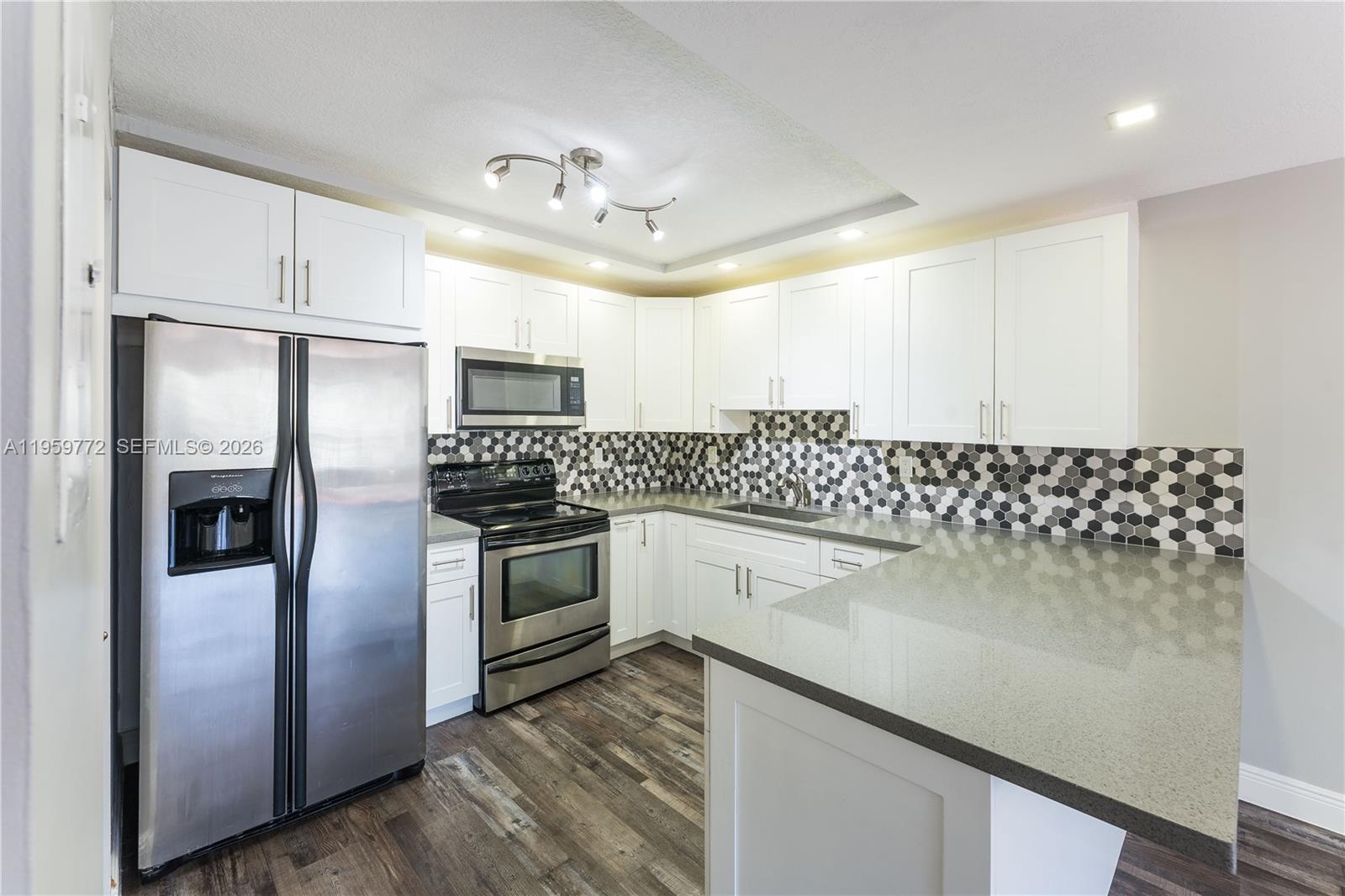 8810 Southwest 132nd Place, Unit 404DN Miami, FL 33186 - Photo 5 of 20