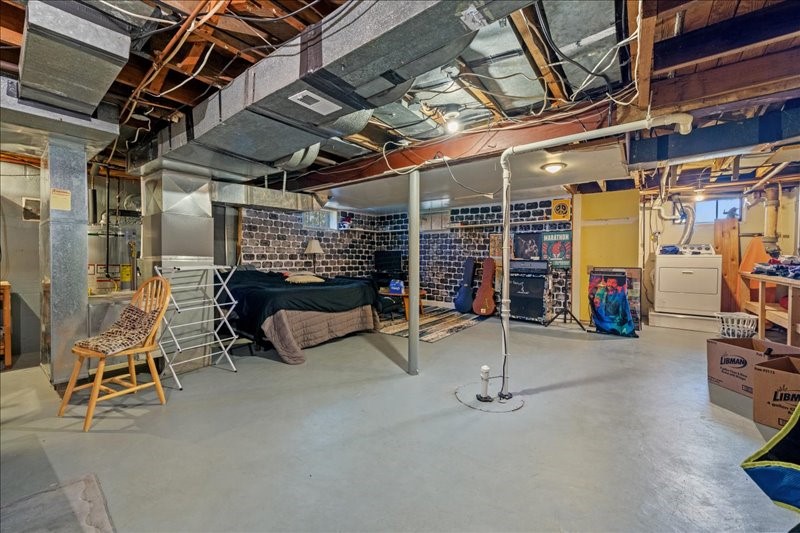 301 Edgewood Road Vestal, NY 13850 - Photo 16 of 25