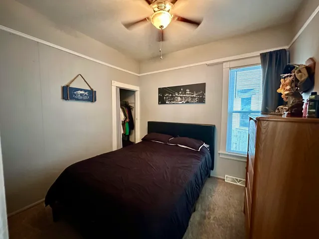 $179,900 | 913 69th Street, Kenosha, WI 53143