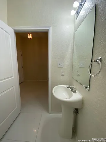 $1,750 | 6506 Candlebrite Drive, San Antonio, TX 78244