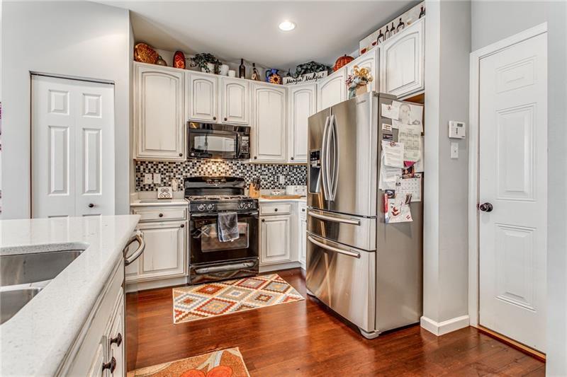 293 Maple Ridge Drive Canonsburg, PA 15317 - Photo 11 of 24