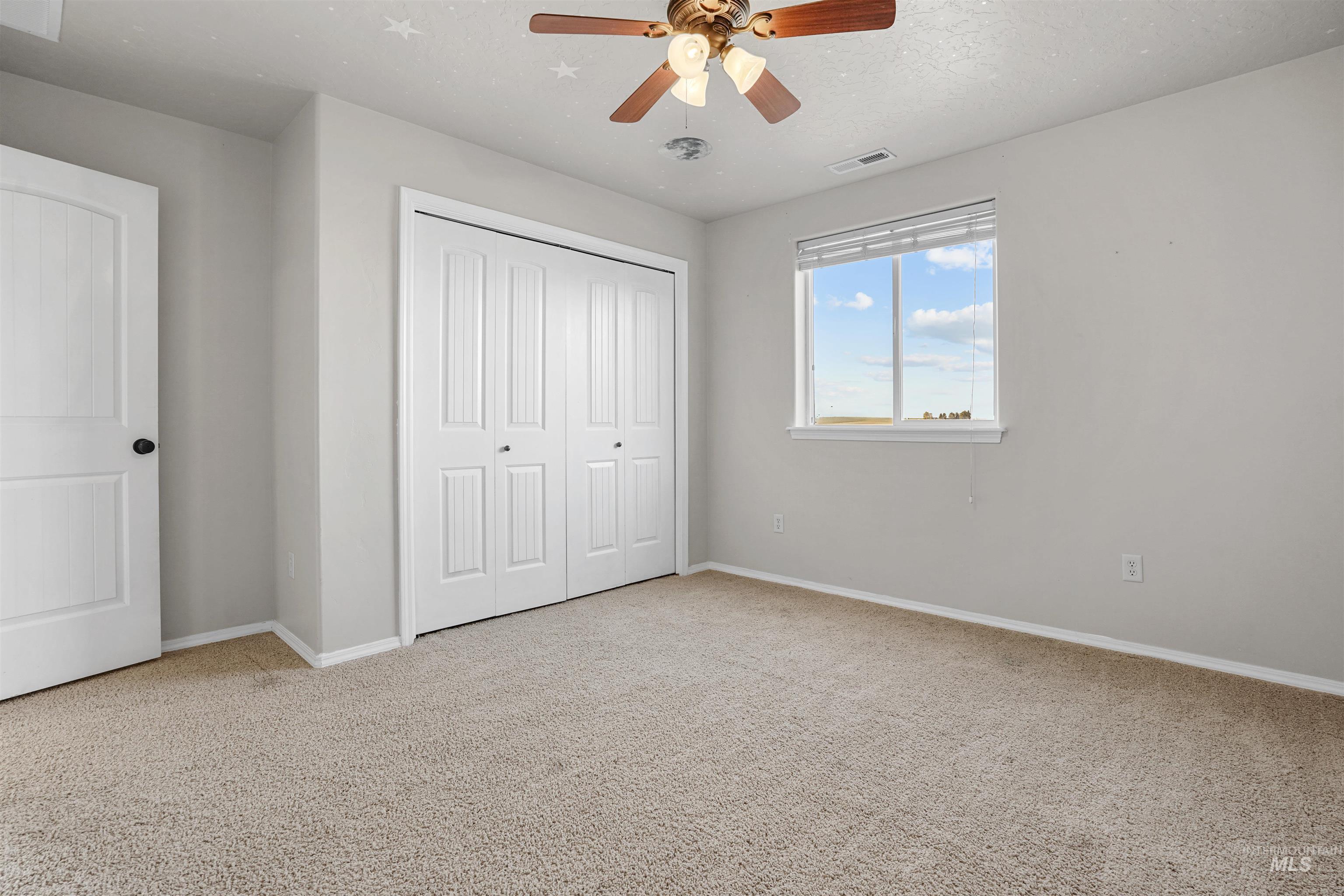 330 West 2nd Street Hazelton, ID 83335 - Photo 16 of 32