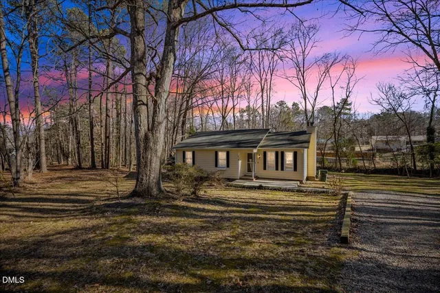 $1,700 | 118 Ferndale Drive, Garner, NC 27529