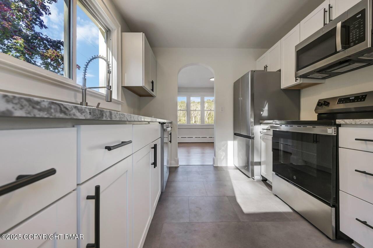 420-426 Scotrun Avenue Scotrun, PA 18355 - Photo 14 of 53 420 Scotrun Ave 13 Large