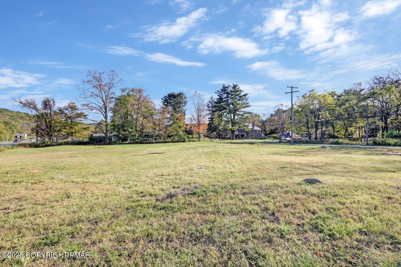 420-426 Scotrun Avenue Scotrun, PA 18355 - Photo 3 of 53 420 Scotrun Ave 50 Large