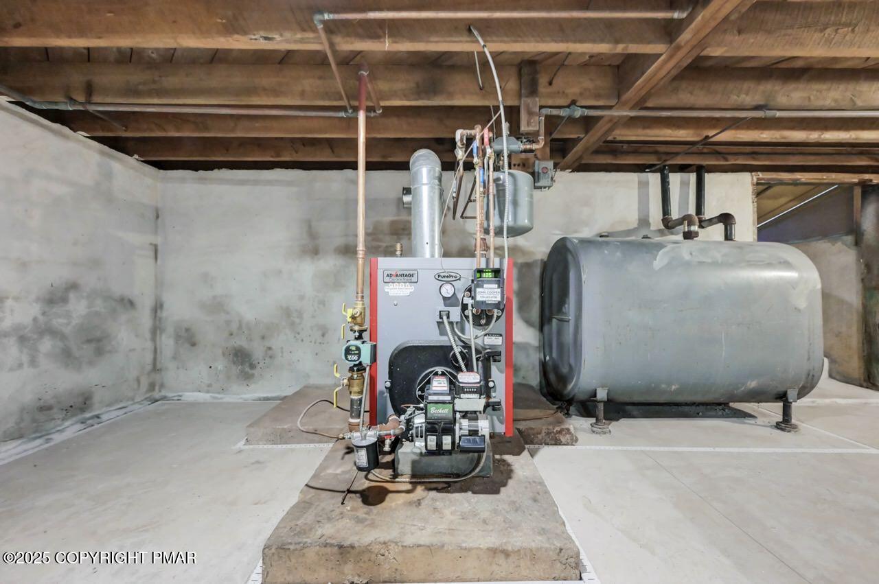 420-426 Scotrun Avenue Scotrun, PA 18355 - Photo 37 of 53 420 Scotrun Ave 36 Large