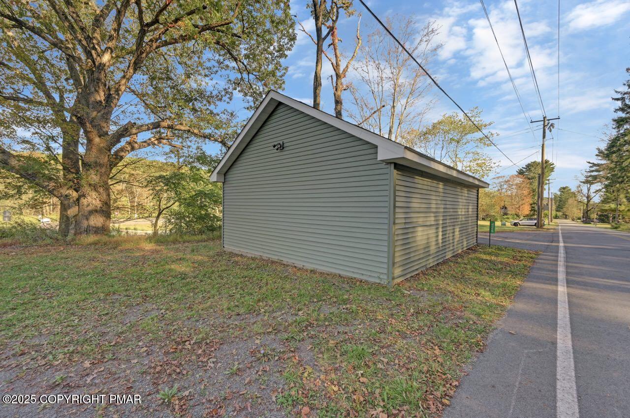 420-426 Scotrun Avenue Scotrun, PA 18355 - Photo 45 of 53 420 Scotrun Ave 44 Large