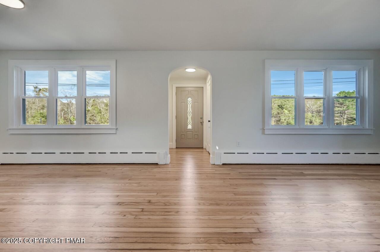 420-426 Scotrun Avenue Scotrun, PA 18355 - Photo 6 of 53 420 Scotrun Ave 05 Large