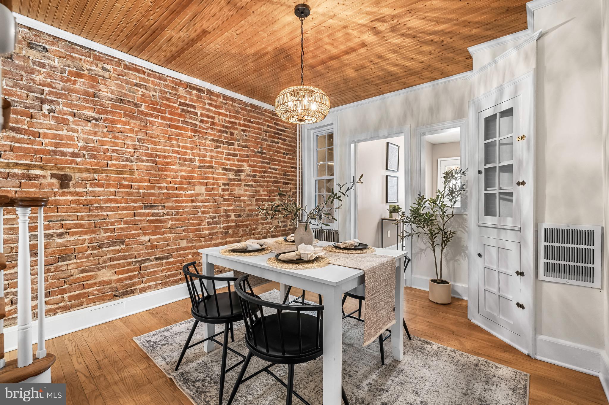 1405 Covington Street Baltimore, MD 21230 - Photo 7 of 26 Custom built in storage