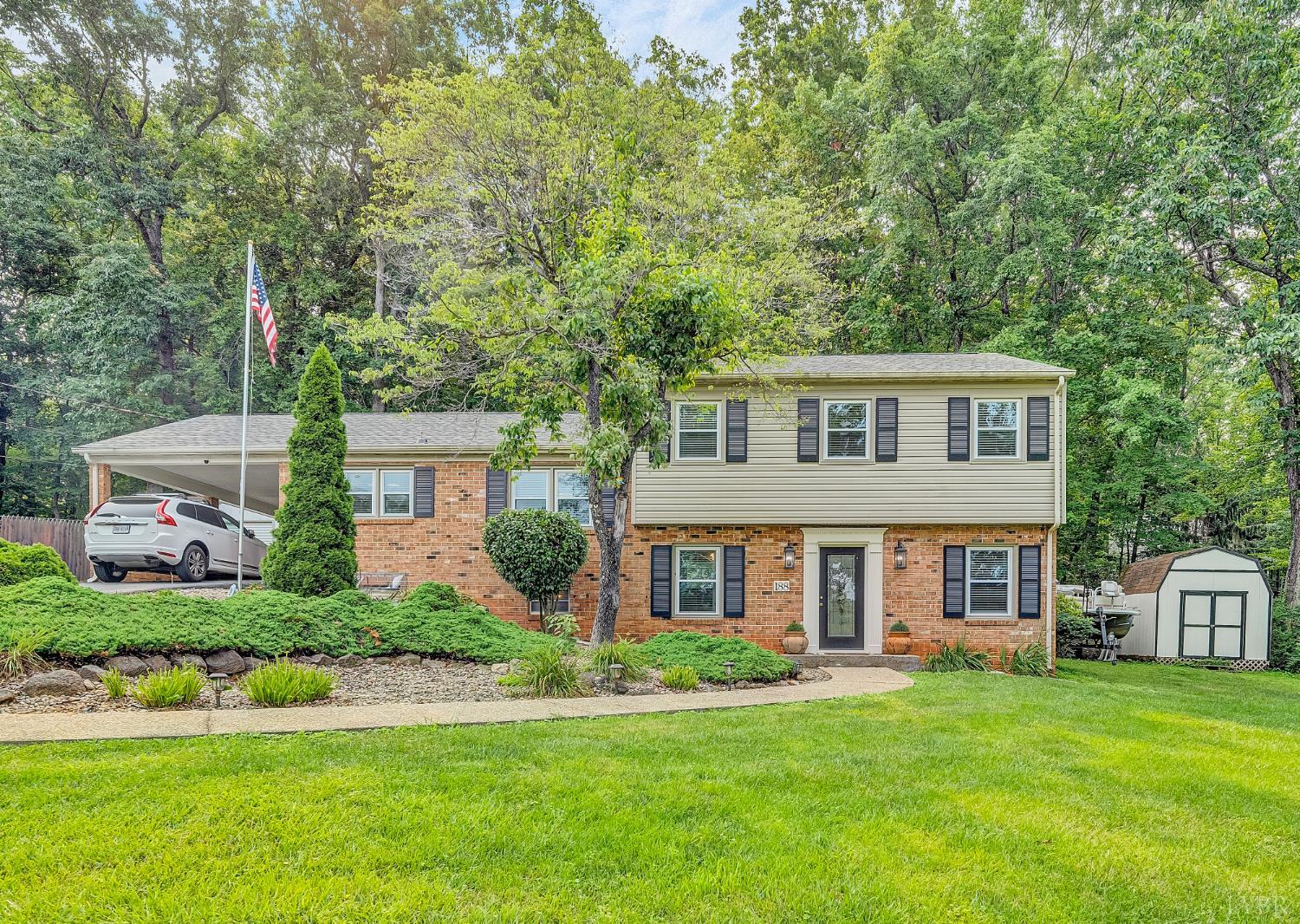 188 East Overbrook Road Lynchburg, VA 24502 - Photo 1 of 37 Gallery Image 1