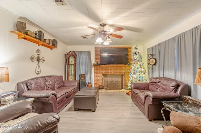 $199,000 | 108 Sunset Drive, Rayne, LA 70578